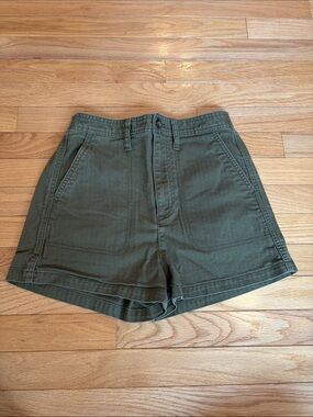 Madewell Classic High-Rise Women's Olive Green Shorts